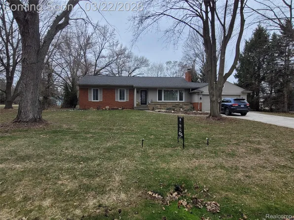 24500 Tudor Ln, Franklin, MI 48025