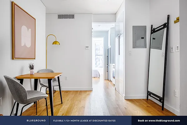 Rented by The Blueground | media 10