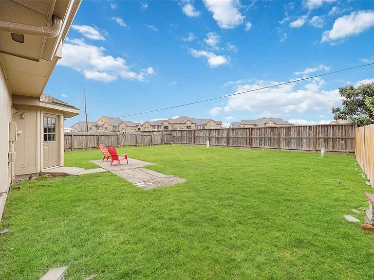16710 Cheshire Place Dr — Photo 29