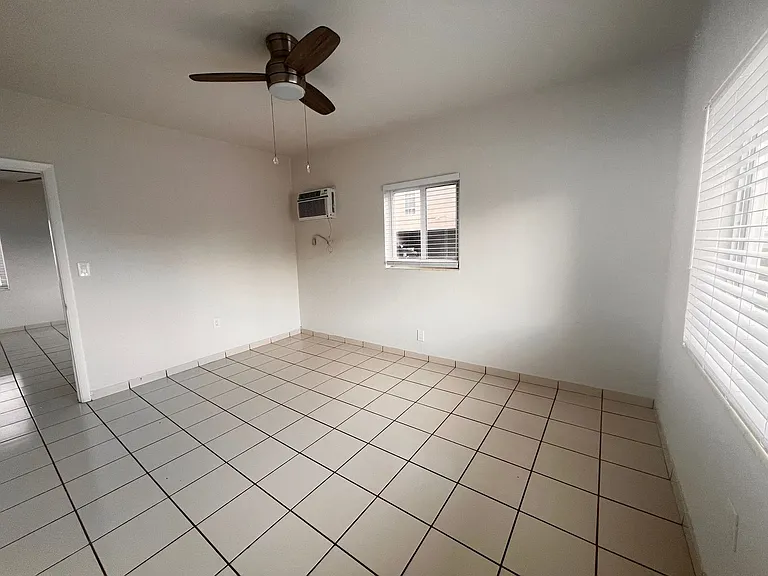 1410 SW 37th Ave — Photo 13