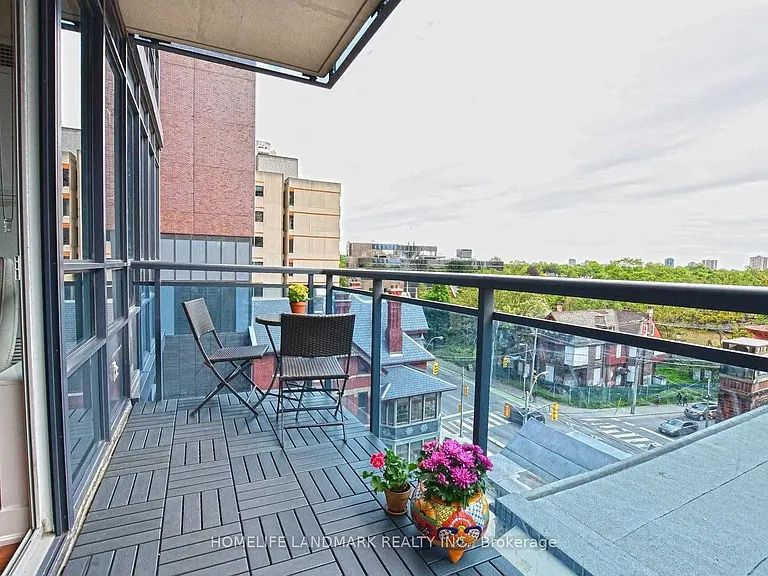 28 Linden St #502 — Photo 20