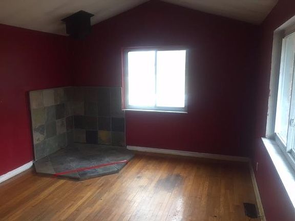 2nd image of 4295 Terrace Dr
