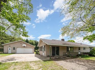6770 N Crystal Rd, Vestaburg, MI 48891