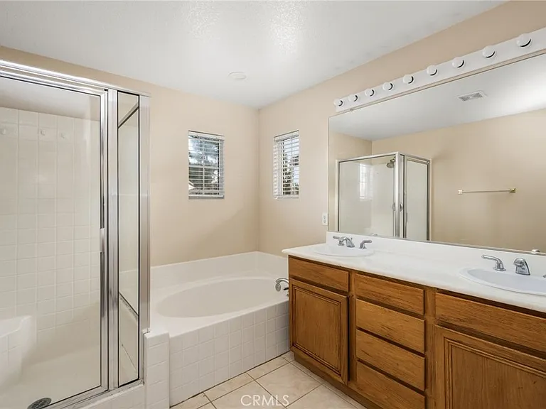 11645 Maynard Ave — Photo 24