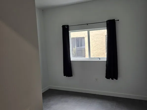 536 NW 42nd St APT 2, Miami, FL 33127