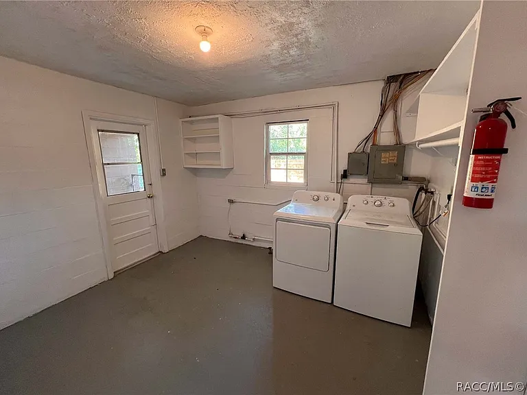 7660 W Tropical Ln — Photo 12