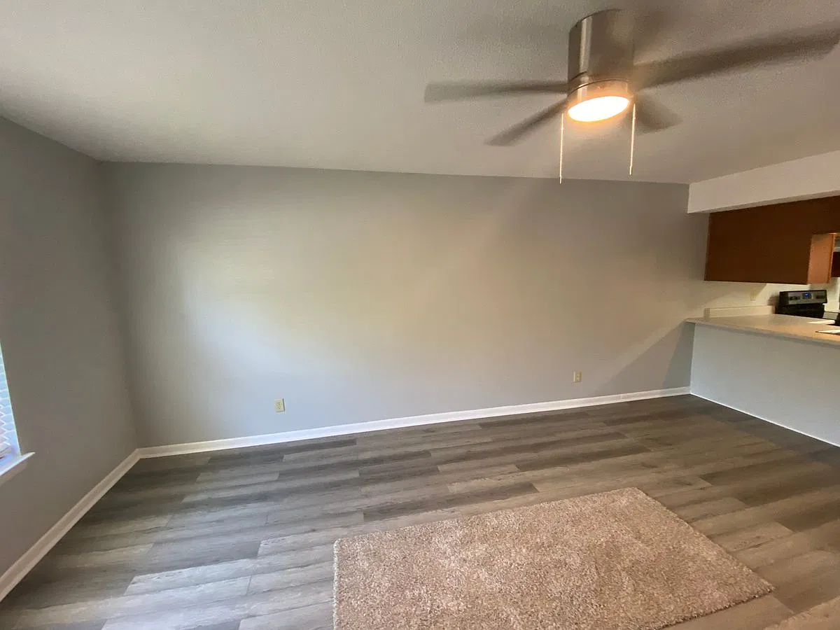 504 Parkview Road Unit C — Photo 3