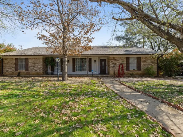 2604 Huntington Dr, Denton, TX 76209