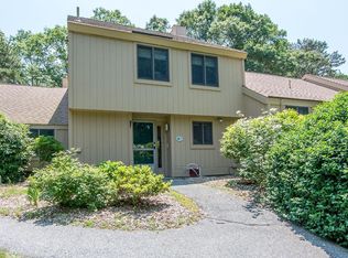 21 Woodrise Rd #21, Falmouth, MA 02540
