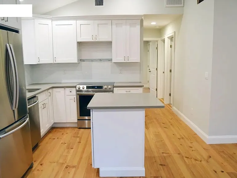 11 Bay View Dr — Photo 4
