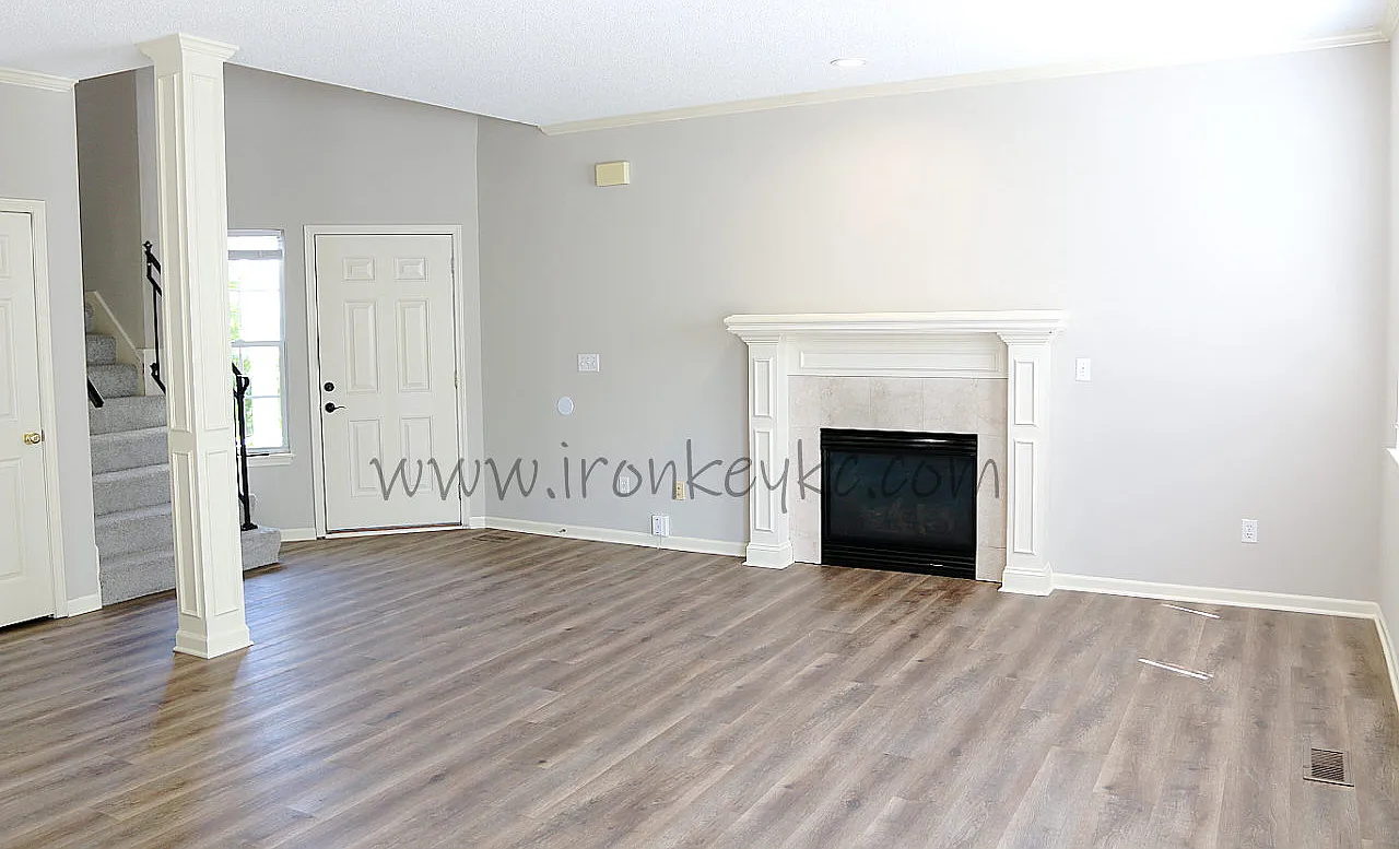 9219 Boehm Dr — Photo 3