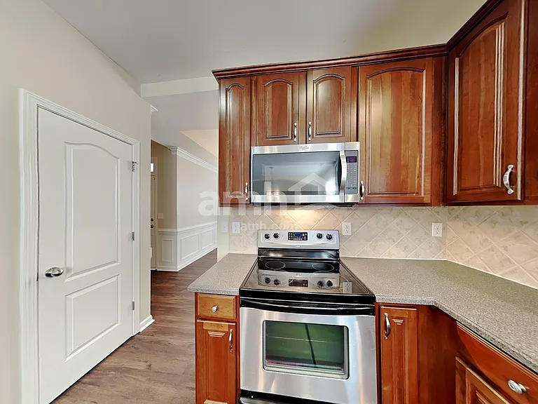 14605 Lyon Hill Ln — Photo 4