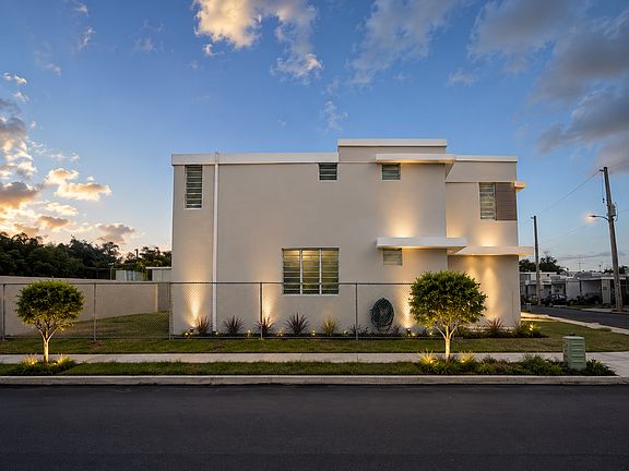 3rd image of 1 Terrazas Del Rte #F
