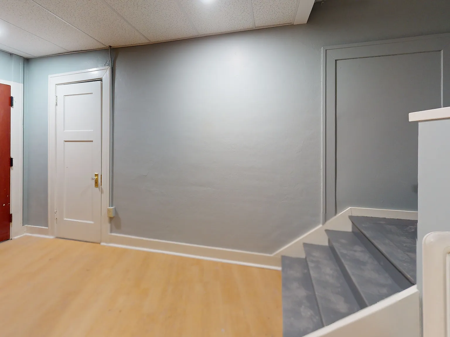 Studio, 222 sqft, $850 — Photo 2