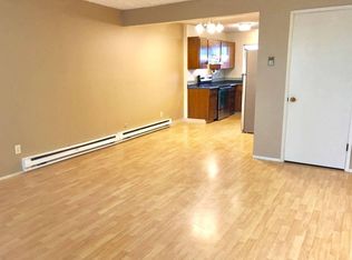 2544 NW Savier St APT A, Portland, OR 97210