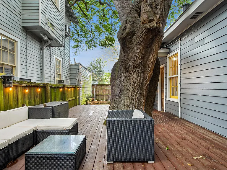 414 Delaronde St — Photo 15