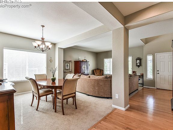 Dining/Foyer