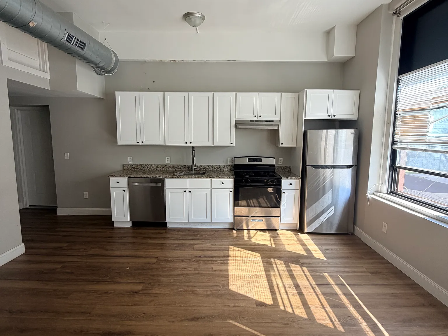 2 bed, $1,750 — Photo 2