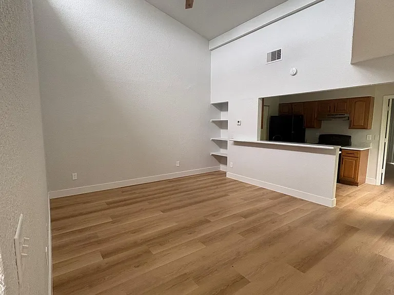 216 Sheila Ave #216 — Photo 3