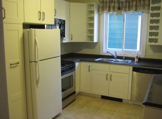 1298 Marshall Ave, Saint Paul, MN 55104