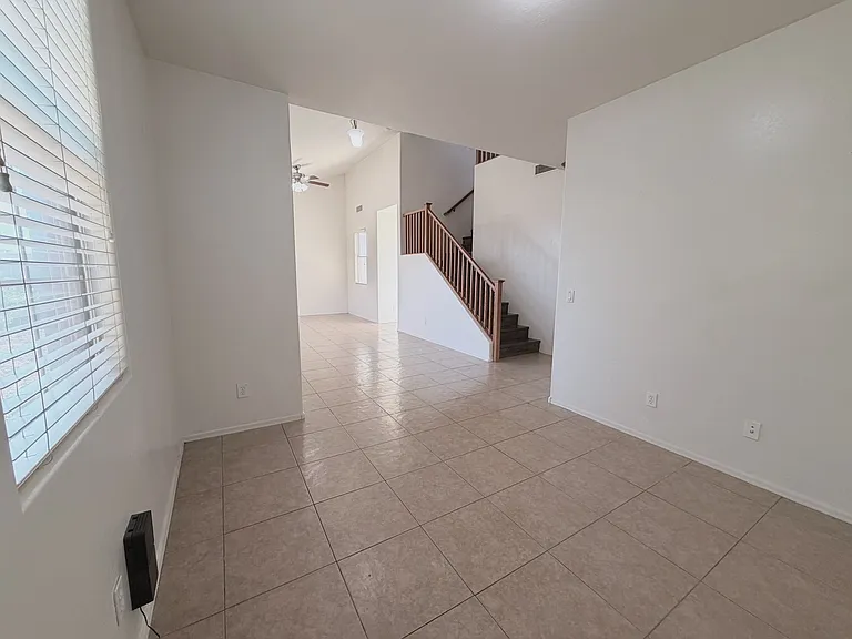 7164 S 48th Gln — Photo 12