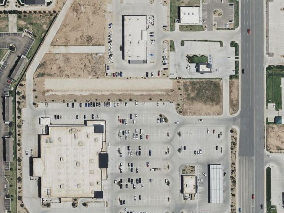 2nd image of 5240 111th St