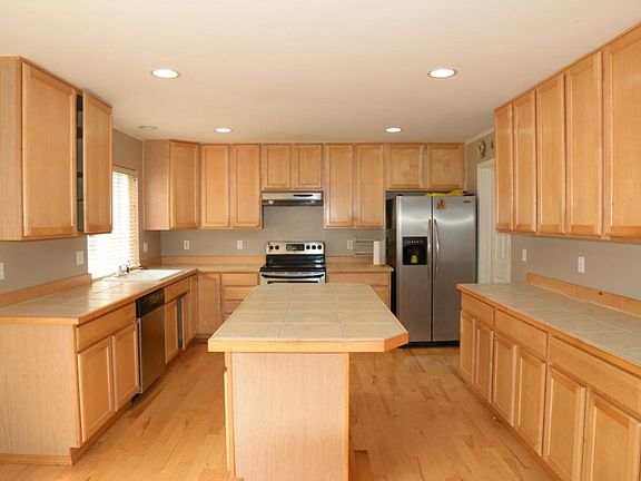 Kitchen - Light/Bright, with ton of Island, counter and shel