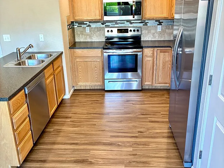 5551 W 29th St #3711 — Photo 34