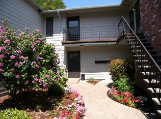 6513-6531 SE Powell Blvd, Portland, OR