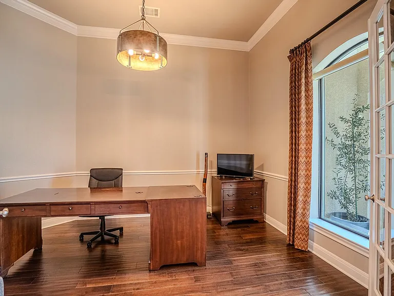 309 Aria Dr — Photo 5