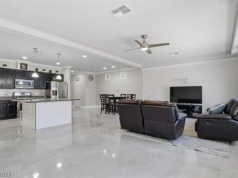 9647 Stoney Mesa Ct — Photo 10