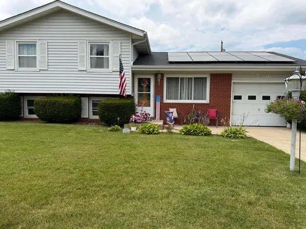 953 Marla Ave, Logan, OH 43138