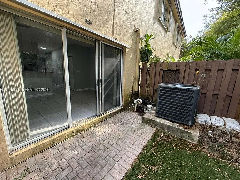 1690 NE 33rd Ave #6-106 — Photo 3