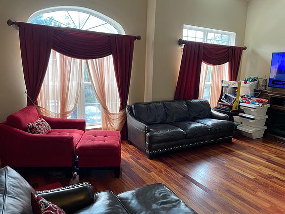 5th image of 191 Riverwalk Way #191