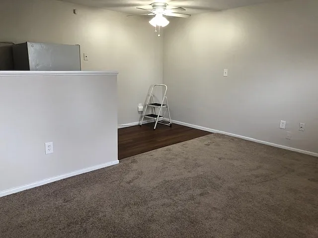 11 Perry Dr #7 — Photo 3