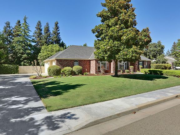 3rd image of 5526 W Nicholas Ct
