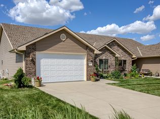5402 Taggart Cir, Council Bluffs, IA 51503