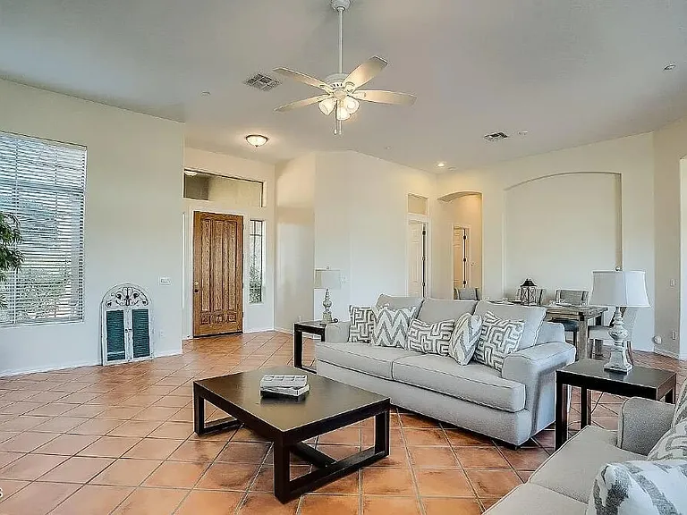 42020 N Moss Springs Rd — Photo 7