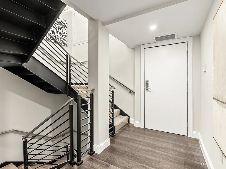 771 Harrison Ave #Penthouse 7 — Photo 24