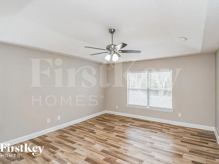 408 Spring Ridge Ct — Photo 8