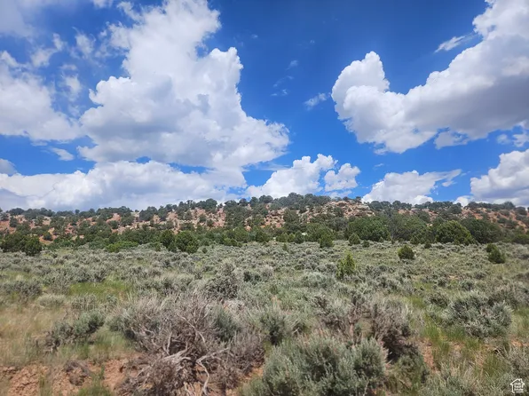 46388 W Airport Rd, Fruitland, UT 84027