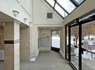 1535 Diefenbaker Ct #109, Pickering, ON L1V 3W2