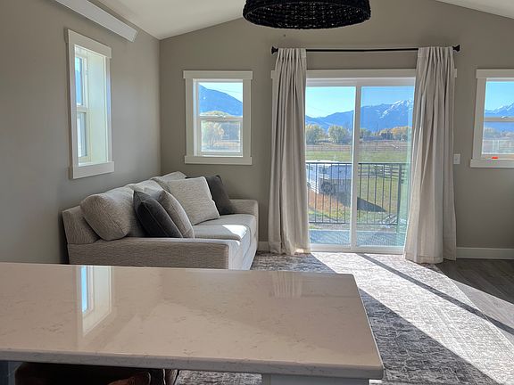 Livingroom/View