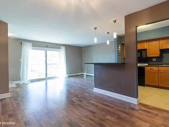 2nd image of 803 S Dwyer Ave APT E