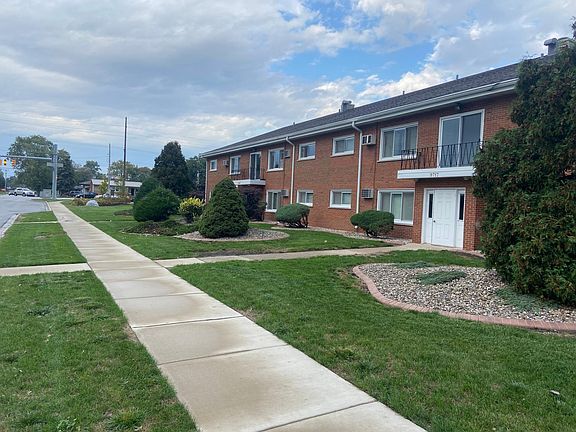 4th image of 9717 S 5th St #2D