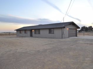 19854 Oakhill Rd, Madera, CA 93638