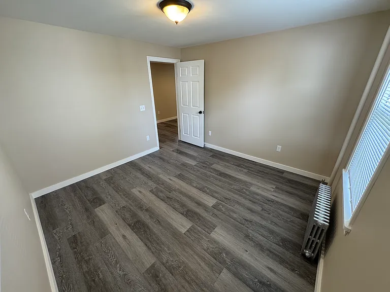 144 Parkside Ave — Photo 2