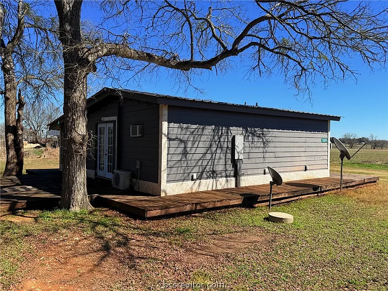 13859 FM 2155 — Photo 16