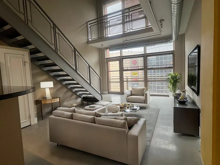 1390 Kenyon St NW #521 — Photo 5