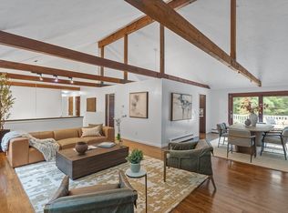 15 Abbot Ln, Harvard, MA 01451